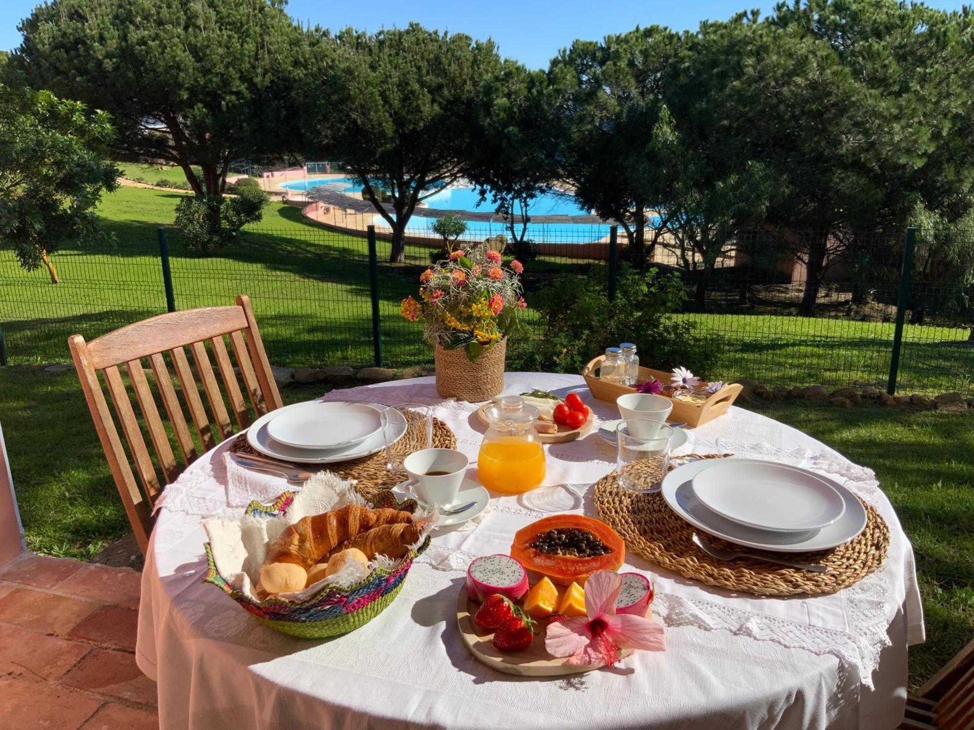 Senhora da Luz Lighthouse Apartment מראה חיצוני תמונה